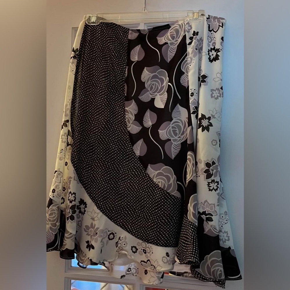 Ladies size 12 skirt.